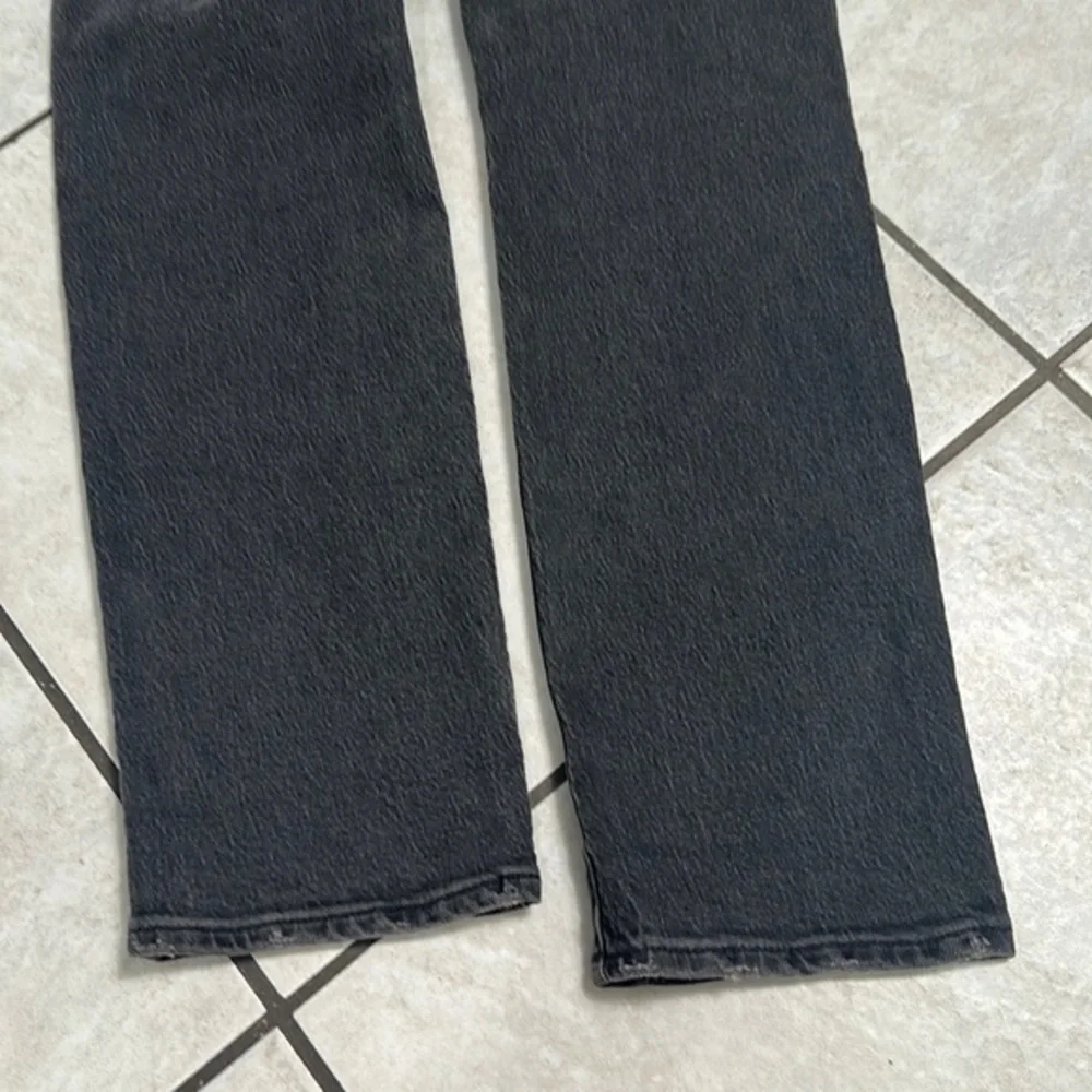 Madewell The High-Rise Slim Boyjean in‎ Caton Wash: Ripped-Knee Edition